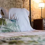 Logis Saint Leonard 3*