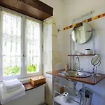 Bed & Breakfast Logis Saint Léonard Dompierre-sur-Mer