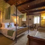 Logis Saint Léonard Bed & Breakfast Dompierre-sur-Mer