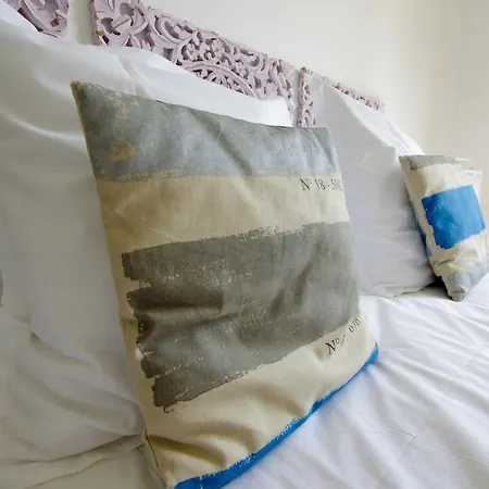 Logis Saint Leonard 3*