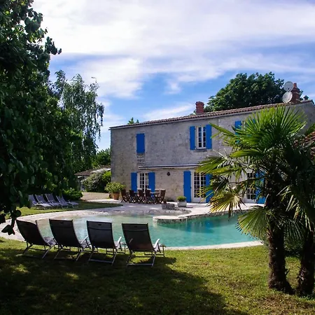 Logis Saint Leonard Alojamento de Acomodação e Pequeno-almoço