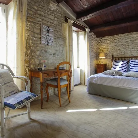 Logis Saint Leonard 3* Dompierre-sur-Mer