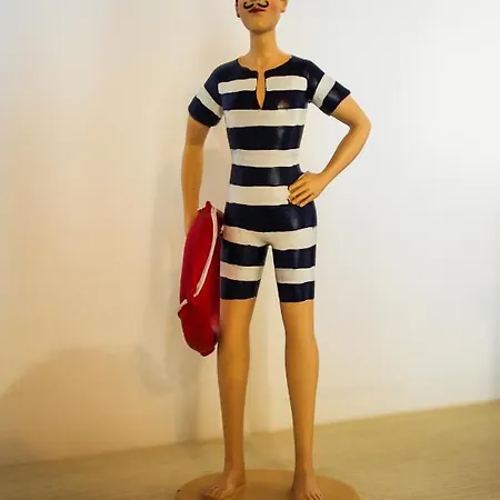 Logis Saint Leonard Alojamento de Acomodação e Pequeno-almoço Dompierre-sur-Mer