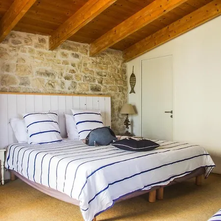 Logis Saint Leonard Alojamento de Acomodação e Pequeno-almoço Dompierre-sur-Mer