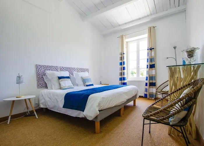 Logis Saint Leonard Dompierre-sur-Mer